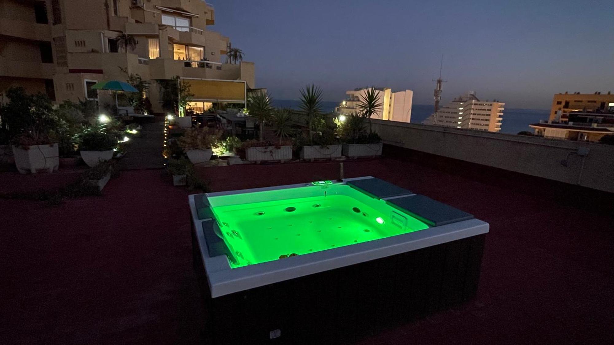 550 M2 Luxury Penthouse - Jacuzzi, Golf & Beach Benalmádena Buitenkant foto